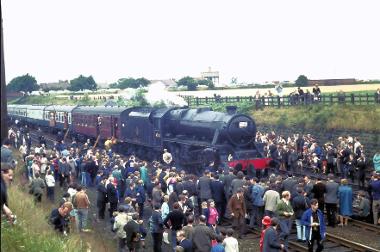 Steam train and crowds in Newton-le-Willows