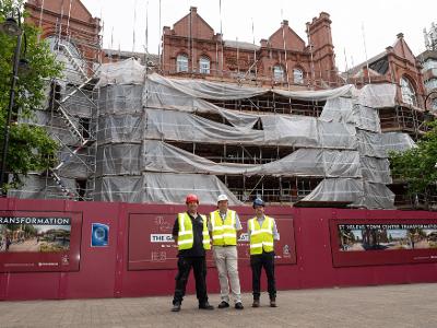 Cllr McCauley tour of Gamble Building