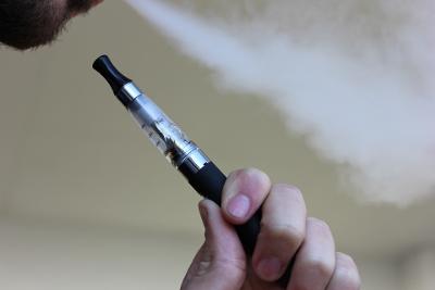 Illegal vapes worth 30 000 seized by Trading Standards St