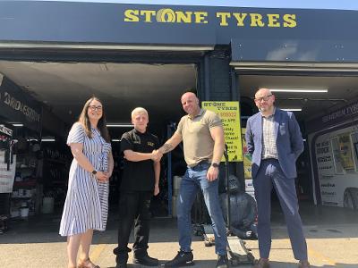 Stone Tyres W2W