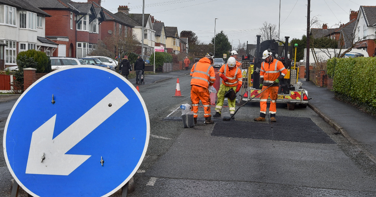 Carbon And Cost Cutting Methods Pave The Way For Pothole Repairs In St Helens Borough St